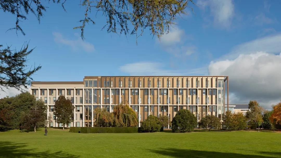 英国最贵的10所大学！ALevel课程要求超高,有钱也不一定能进!