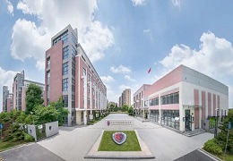 七宝德怀特发布2022-23学年《招生指南》